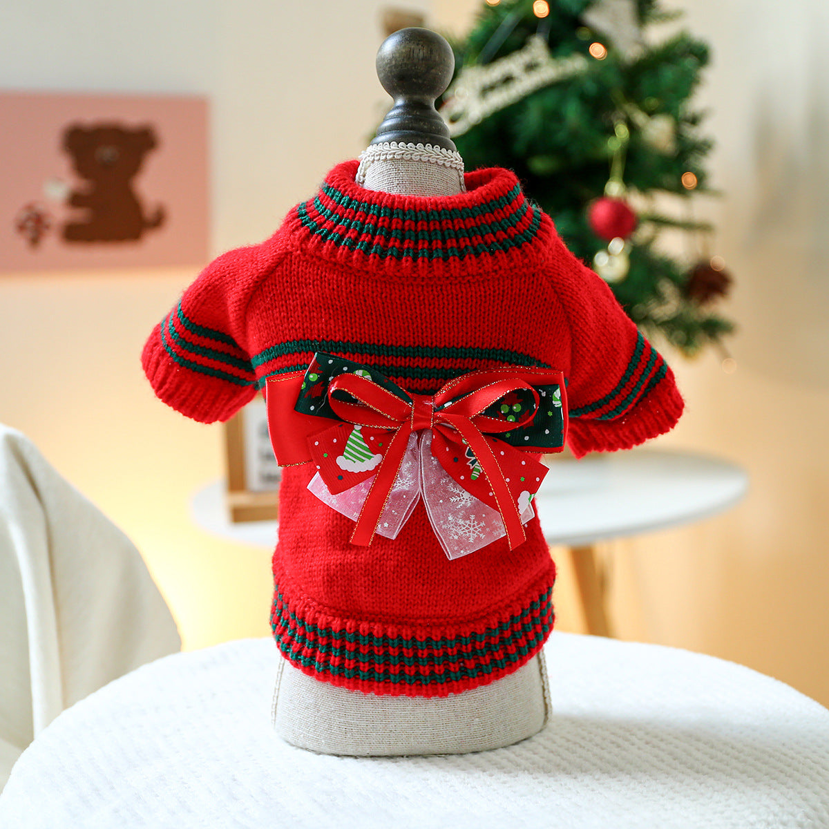 Large and decorative bow Christmas Pet Sweater