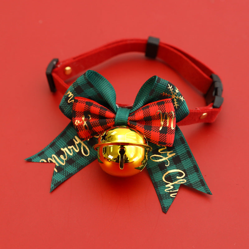 Exquisite pet Christmas collar with bells and bows